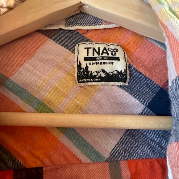 Aritzia flannel boyfriend shirt - Picture 2 of 2